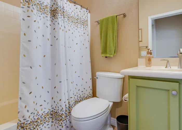 Holiday home Snowbirds Welcome! Gem W/ Fairway Views