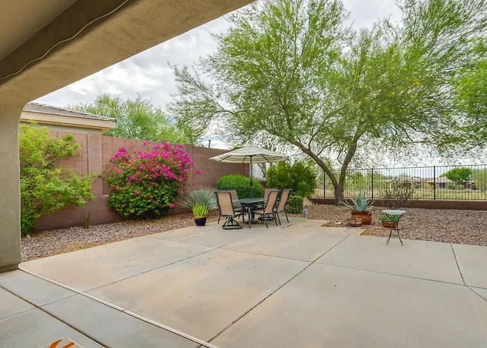Snowbirds Welcome! Gem W/ Fairway Views Holiday home Anthem